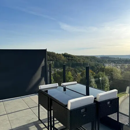 Liege Luxe & Jacuzzi Sous Les Etoiles Lägenhet