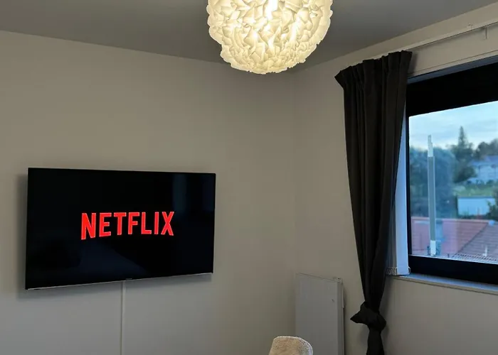 Liege Luxe & Jacuzzi Sous Les Etoiles Lägenhet